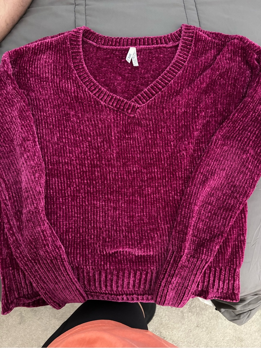 Women’s Plum V-Neck Women's Sweater